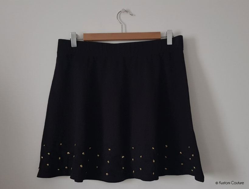 Customiser une jupe basique noire avec de la broderie | Kustom Couture